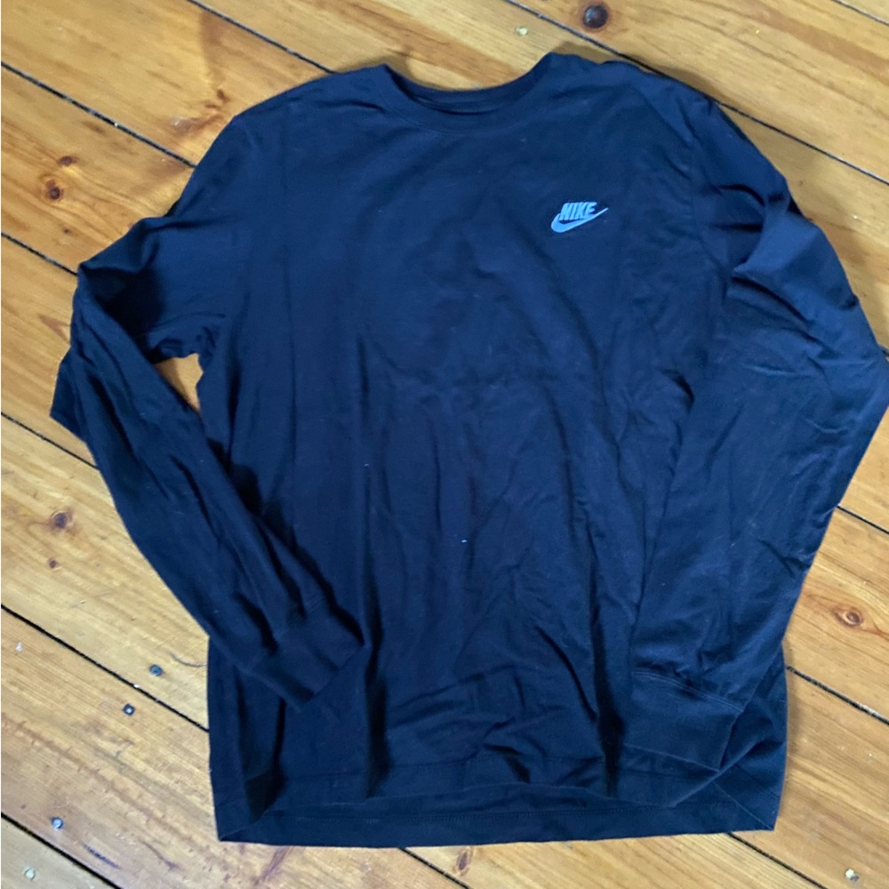 Nike Men's Black Long Sleeve Tee size medium